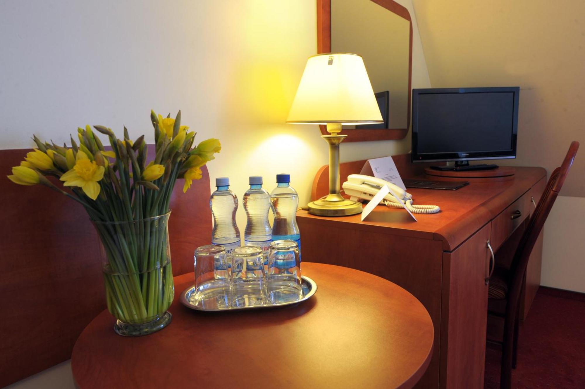 Hotel Czardasz Spa & Wellness Płock Quarto foto