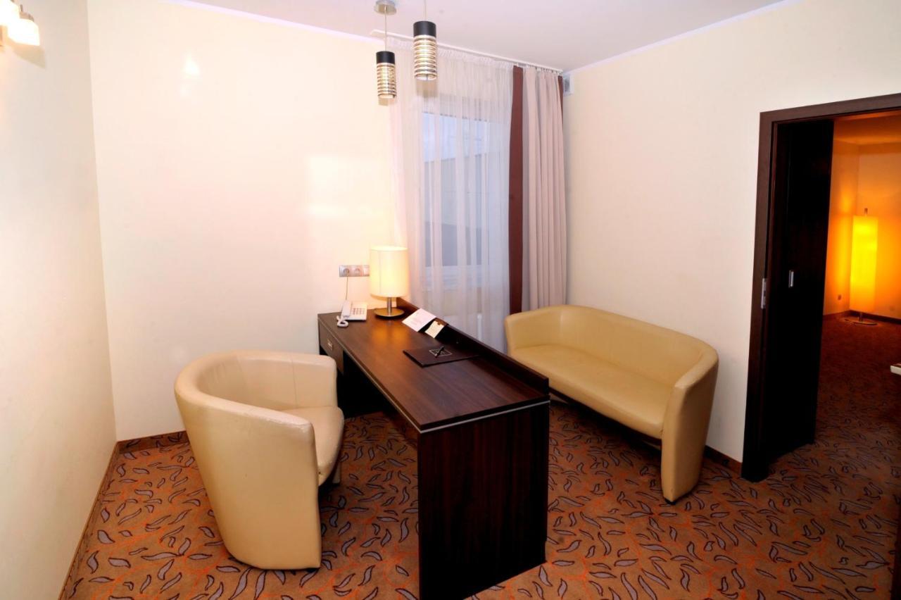 Hotel Czardasz Spa & Wellness Płock Quarto foto